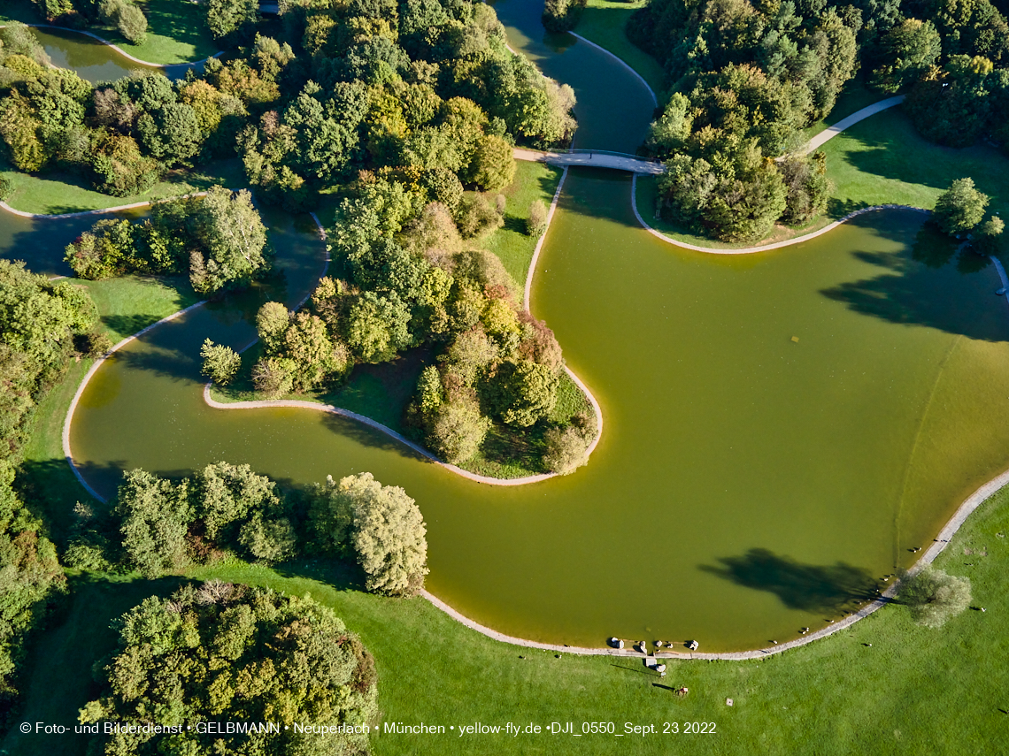 23.09.2022 - der Ostpark mir Biergarten und See in Neuperlach